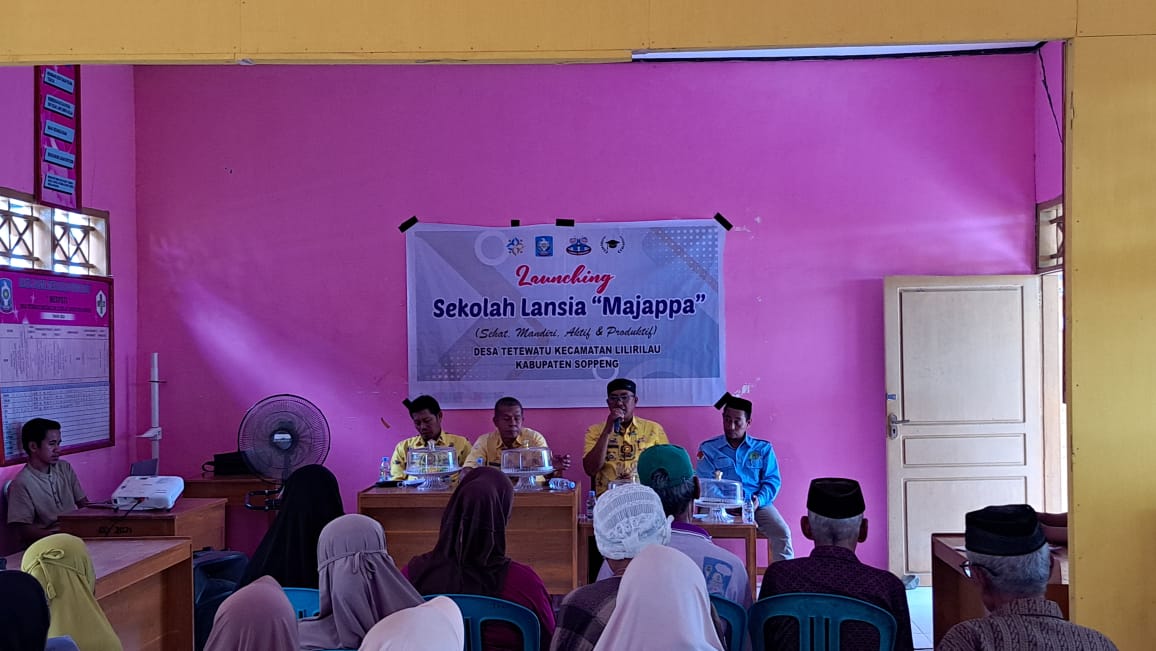 Resmi Launching, Sekolah Lansia “Majappa” di Desa Tetewatu